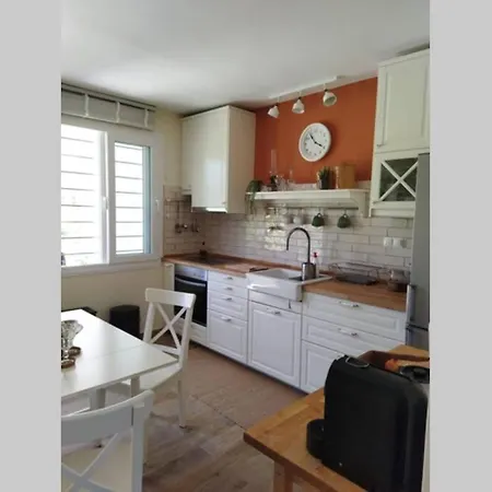 Holiday home διώροφη μεζονέτα με θέα την θάλασσα *